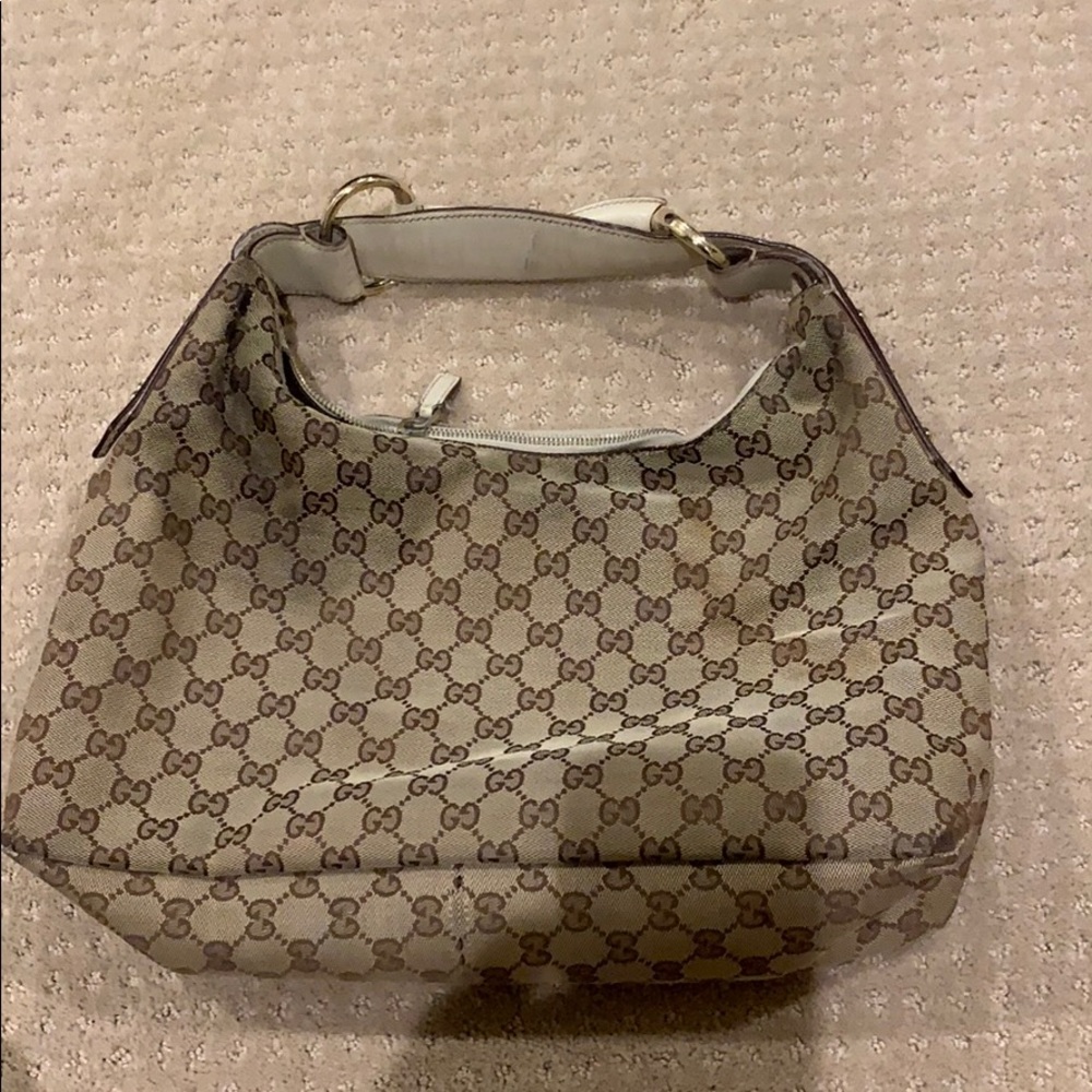 Gucci medium chain horsebit Beige Canvas Hobo bag